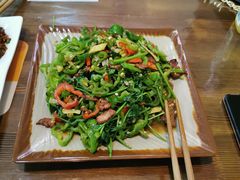 -萨宁音登锡伯风味餐厅(一楼店)