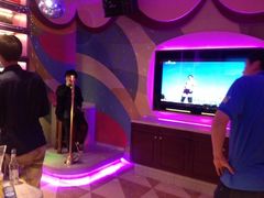 iphone_upload_pic-米乐星世界KTV