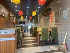 大堂-荣鹏风味烀饼总店