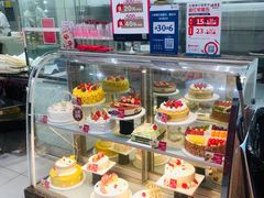 面包甜点陈列柜-味多美(江安路店)