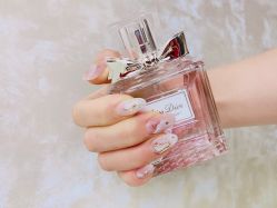 -米小兔美甲美睫