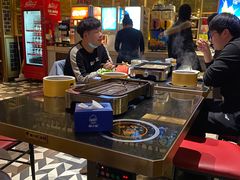 大堂-钱小奴海鲜自助黑金店(杭州滨江龙湖店)