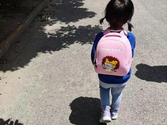 -蒙蒙狮蒙台梭利儿童之家