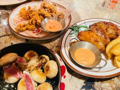 炭烤鸡翅配炸薯角-BROWNSTONE布朗石西班牙餐厅(富城店)