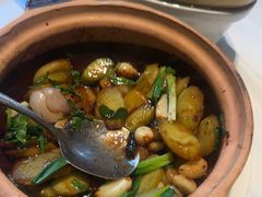 -八府香鸭·啫啫煲(华山路店)