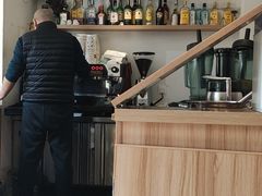 -WOW coffee