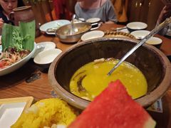 -老滇山寨•云南特色菜•地方菜•民族风情歌舞表演(金碧店)