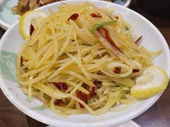 酸辣土豆丝-满园烤鸭·春饼(太原街万达店)