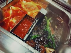 -海底捞火锅鲜切牛肉主题店(长寿路店)
