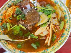 -金杨拉面王小吃面馆·牛三宝面·红烧牛肉粉