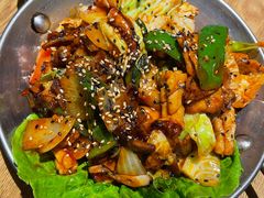 鱿鱼炒五花肉-富乐满韩国正宗炸鸡韩国料理(虹泉路店)