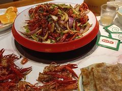 -乡土黄·鲜牛肉火锅·小龙虾(兴业街店)