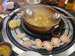 -阿山卓·野生菌火锅·纳西火塘烤肉