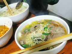 泡面-铁军鲜羊肉汤