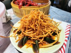 皮蛋拌馓子-靓靓蒸虾·头牌蒸虾(雪松路总店)