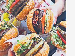 -The Habit Burger Grill 哈比特汉堡(复兴soho店)