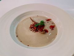 蘑菇汤-蝶舍·MAISON PAPILLON