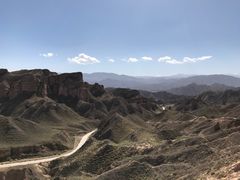-冰沟丹霞旅游景区