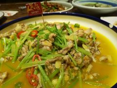 土姜辣爆牛蛙-鱼食饭稻·苏浙土菜17年老馆子(平江路店)