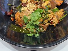 -醉人椒麻辣香锅(王府井喜悦店)