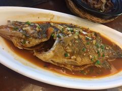 明炉臭鳜鱼-自游人·美食一楼·地道徽菜(三十年名店)