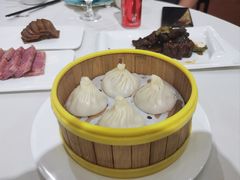 鲜肉小笼-梅龙镇酒家(南京西路总店)