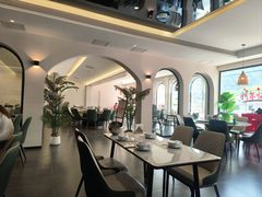 -何适山庄 ·可团建(水长城P2停车场店)