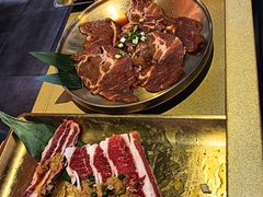 -秦炉烤肉(财富中心店)