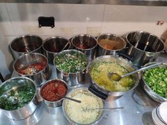 -牛一煲美食(江高店)