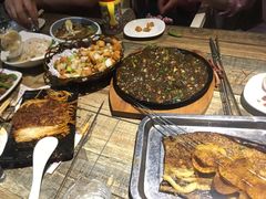 -郑享吃烧烤烩面(红专路店)