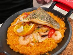 烤海鲈鱼海鲜铁锅饭-必胜客(证大大拇指店)