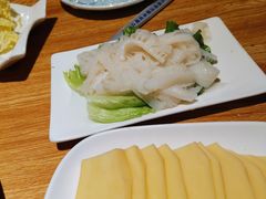 -茸梅路右拐龙虾-农家菜(松江店)