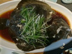 清蒸鲈鱼-稍可轩博物馆餐厅