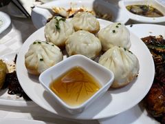 蟹粉生煎-光明邨大酒家(淮海路店)