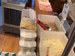 -天成·潮州牛肉脆肉鱼生蚝自助火锅
