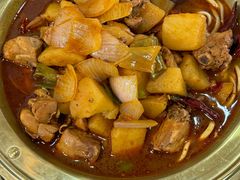 -牛一嘴·兰州牛肉面·大盘鸡(财富中心店)