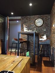 -鳌首刺青纹身 穿孔饰品店