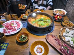 -贵厨酸汤牛肉(花果园国际中心店)