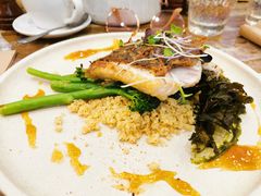 -FLOVIE FLORIST CAFE