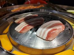 -哈哈碳都·牛肋条无限自助烤肉(台江万达店)
