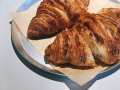 焦糖牛角包-来回·咖啡(钟村咖啡豆店)