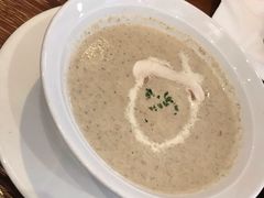 奶油蘑菇汤-安妮意大利餐厅(世贸天阶店)
