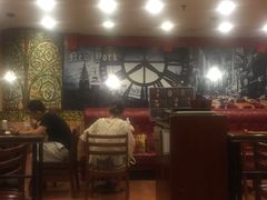-玛格萝妮比萨屋(陆家浜路店)