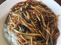 鱼香肉丝饭-功德林净素食品专卖店(五原路店)
