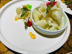 -湖畔鲁菜·二十年老字号餐厅(大明湖店)