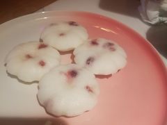 蔓越莓米饼-荷塘秋月·本帮江浙菜(国权路店)