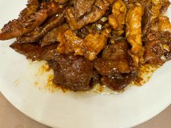 -金牌餐厅·天津菜·八珍豆腐·老爆三(瓷房子店)
