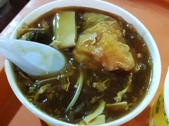 飘香酸辣汤-忆秦园小笼包(惠山古镇总店)