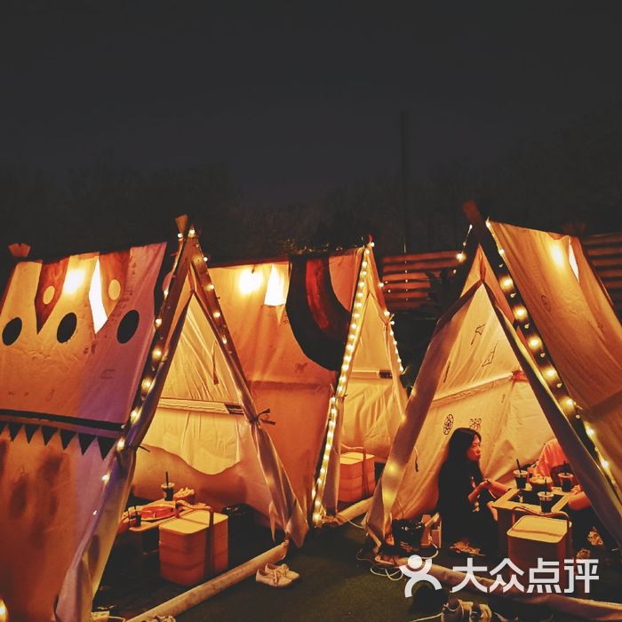 佐佑帐篷餐厅