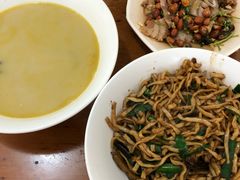 -三百碗宝应长鱼面(板仓街店)